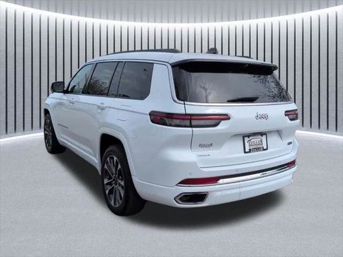 Certified 2025 Jeep Grand Cherokee L Overland w/ Advanced Protech Group III AWD/4WD image 13