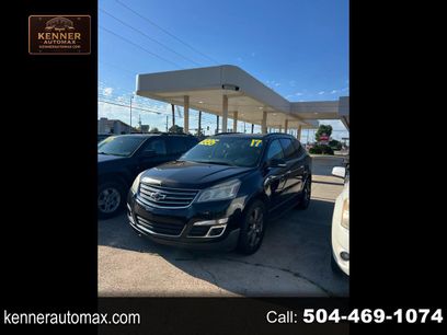 Used 2017 Chevrolet Traverse LT
