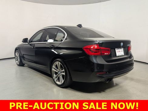 Used 2017 BMW 330i Sedan RWD image 5