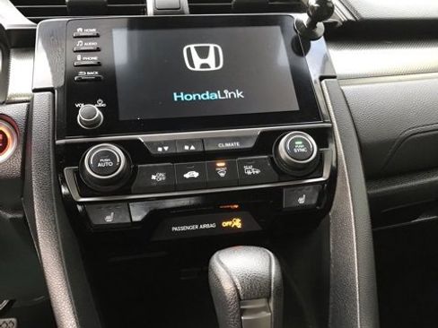 Used 2019 Honda Civic EX image 11