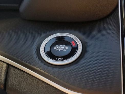 Certified 2025 Jeep Grand Cherokee L Laredo w/ Trailer Tow Package image 35