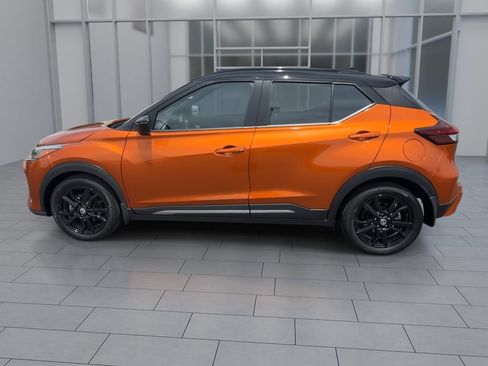 Used 2021 Nissan Kicks SR FWD image 5