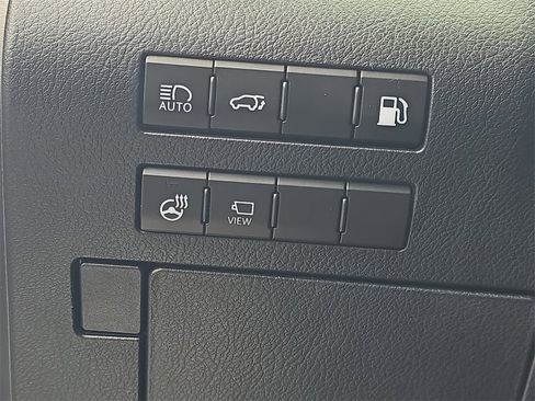 Used 2022 Lexus RX 450hL Luxury image 27