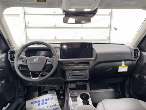 New 2025 Ford Bronco Sport Badlands image 9