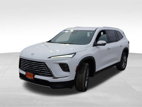 Certified 2025 Buick Enclave Preferred image 11