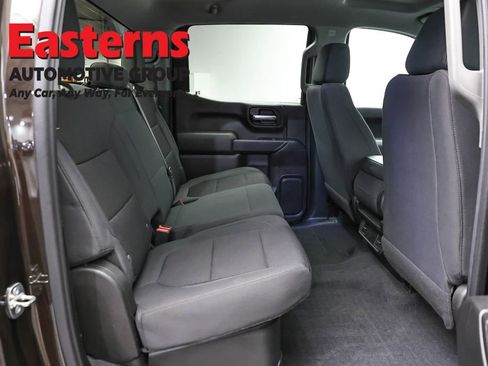 Used 2020 Chevrolet Silverado 1500 Custom w/ Custom Value Package AWD/4WD image 22