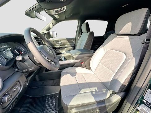 New 2026 RAM 1500 4x4 Crew Cab image 15