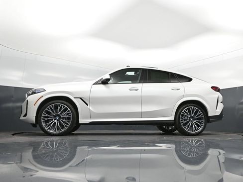 New 2027 BMW X6 xDrive40i w/ Premium Package AWD/4WD image 39