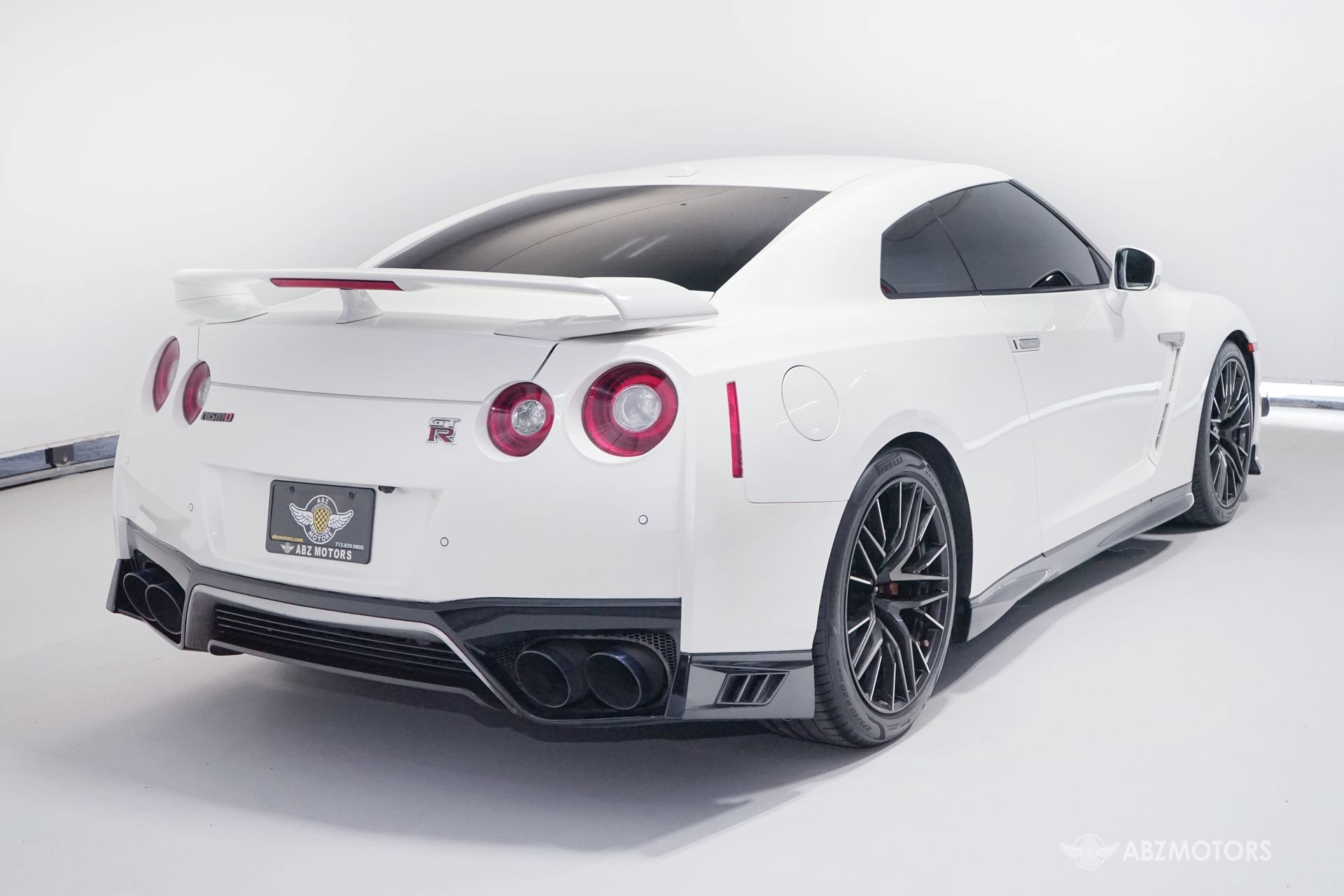 Used 2020 Nissan GT-R Premium w/ Premium Interior Package AWD/4WD image 5