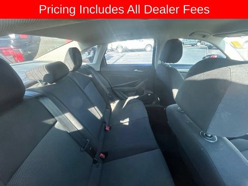 Used 2019 Volkswagen Jetta S w/ Driver Assistance Package FWD image 4
