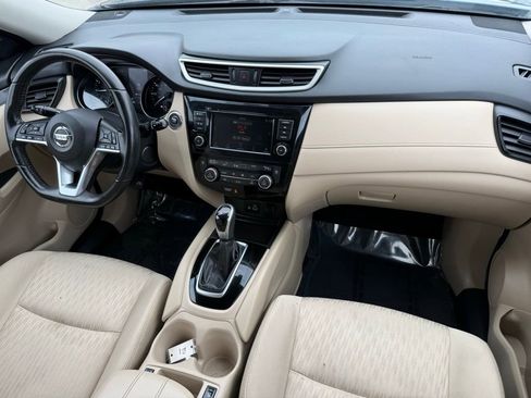 Used 2020 Nissan Rogue SV image 26