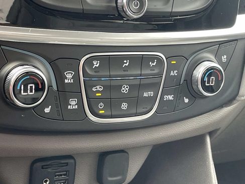 Used 2020 Chevrolet Traverse Premier w/ LPO, Floor Liner Package FWD image 24