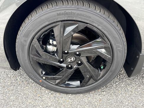 New 2026 Hyundai Elantra Sport FWD image 9