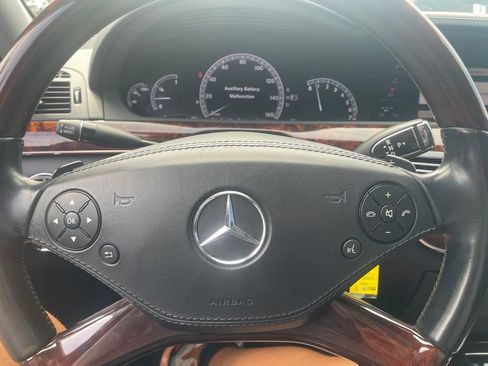 Used 2013 Mercedes-Benz S 550 4MATIC image 22