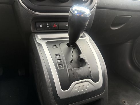 Used 2014 Jeep Compass Latitude AWD/4WD image 28