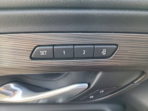 Certified 2023 GMC Terrain SLT w/ Elevation Edition AWD/4WD image 14