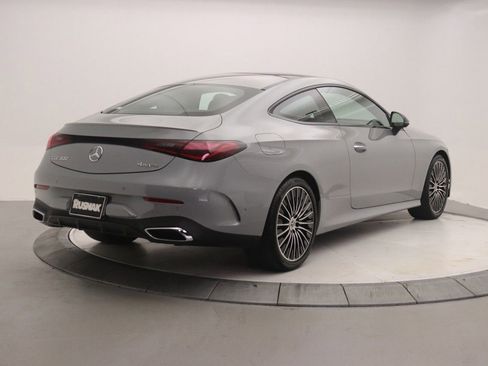 Certified 2026 Mercedes-Benz CLE 300 4MATIC Coupe image 5
