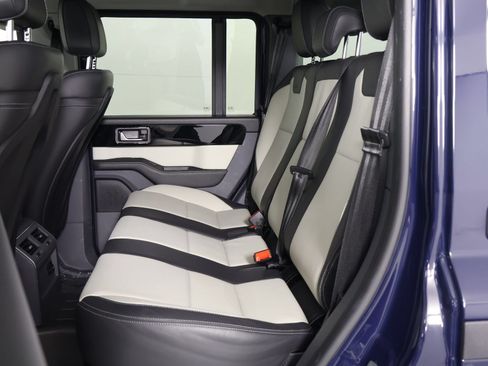Used 2024 INEOS Grenadier Station Wagon AWD/4WD image 30