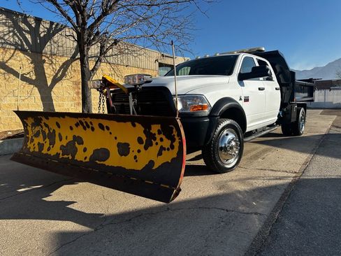 Used 2012 RAM 5500 4x4 Crew Cab w/ Max Tow Pkg image 3