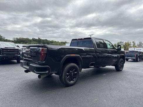 New 2026 GMC Sierra 3500 AT4 w/ AT4 Premium Plus Package image 6