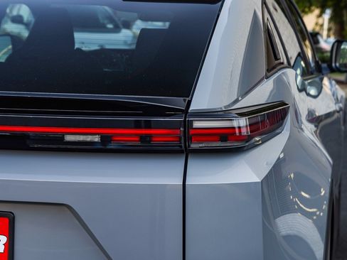 New 2026 Toyota C-HR AWD/4WD image 8