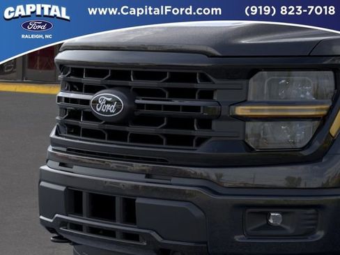 New 2026 Ford F150 XLT w/ XLT Black Appearance Package image 17