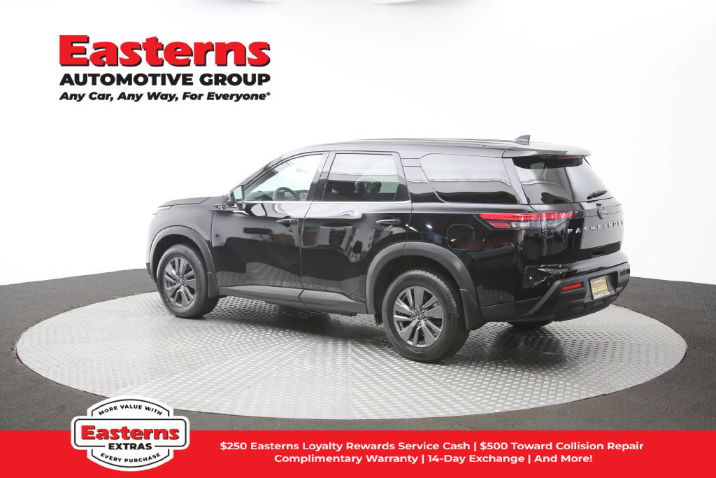 Used 2024 Nissan Pathfinder S AWD/4WD image 61