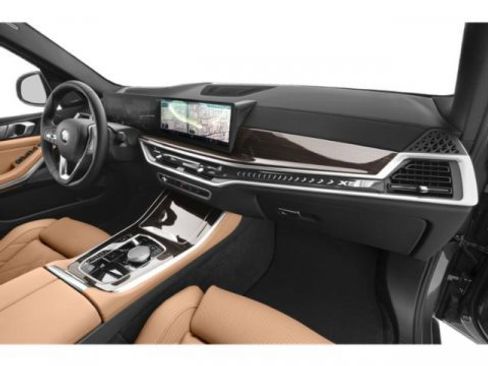 Certified 2024 BMW X5 xDrive40i w/ Parking Assistance Package image 18