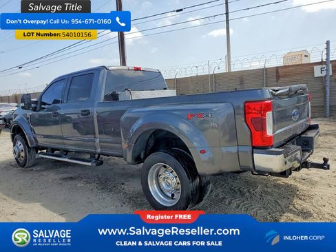 Used 2018 Ford F450 XLT w/ XLT Value Package AWD/4WD image 3