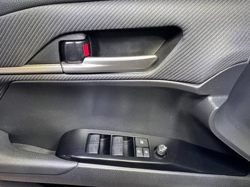 Certified 2025 Toyota Camry SE AWD/4WD image 27