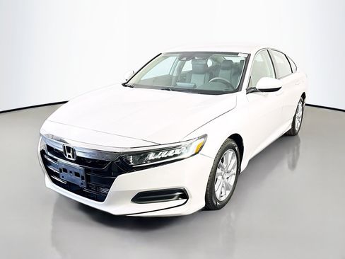 Used 2019 Honda Accord LX image 4