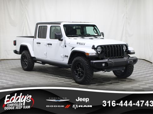 Used 2021 Jeep Gladiator Sport AWD/4WD image 1