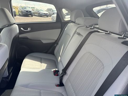 Certified 2023 Hyundai Kona SEL w/ Convenience Package AWD/4WD image 30