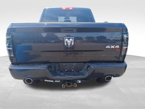 Used 2015 RAM 1500 Express AWD/4WD image 8