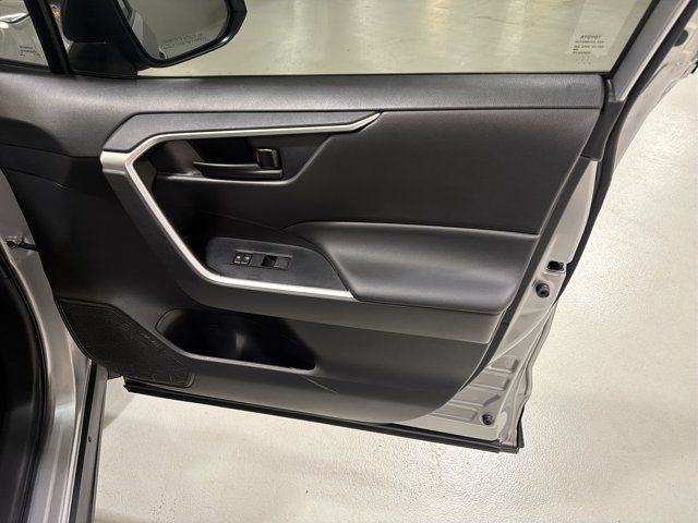 Used 2023 Toyota RAV4 LE FWD image 37