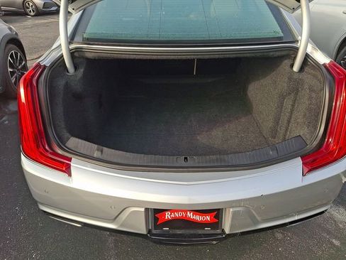 Used 2018 Cadillac XTS Luxury w/ Driver Awareness Package image 30