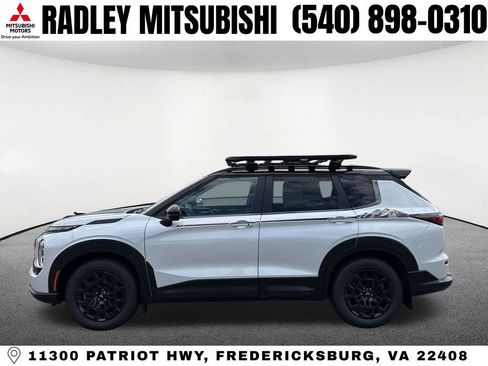 New 2026 Mitsubishi Outlander Trail Edition image 16