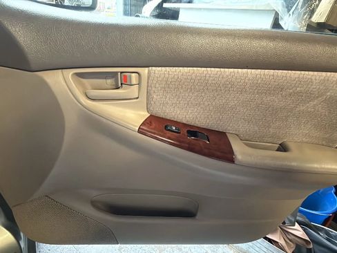 Used 2004 Toyota Corolla LE image 20