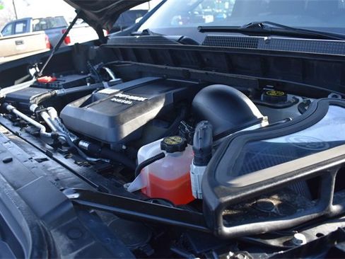 Used 2020 Chevrolet Silverado 1500 LT w/ All-Star Edition image 32