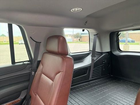 Used 2020 Chevrolet Tahoe Premier w/ Premier Plus Edition AWD/4WD image 19