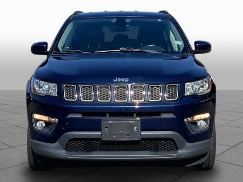 Used 2018 Jeep Compass Latitude AWD/4WD image 4