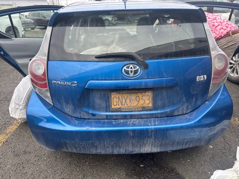 Used 2012 Toyota Prius C Two image 5