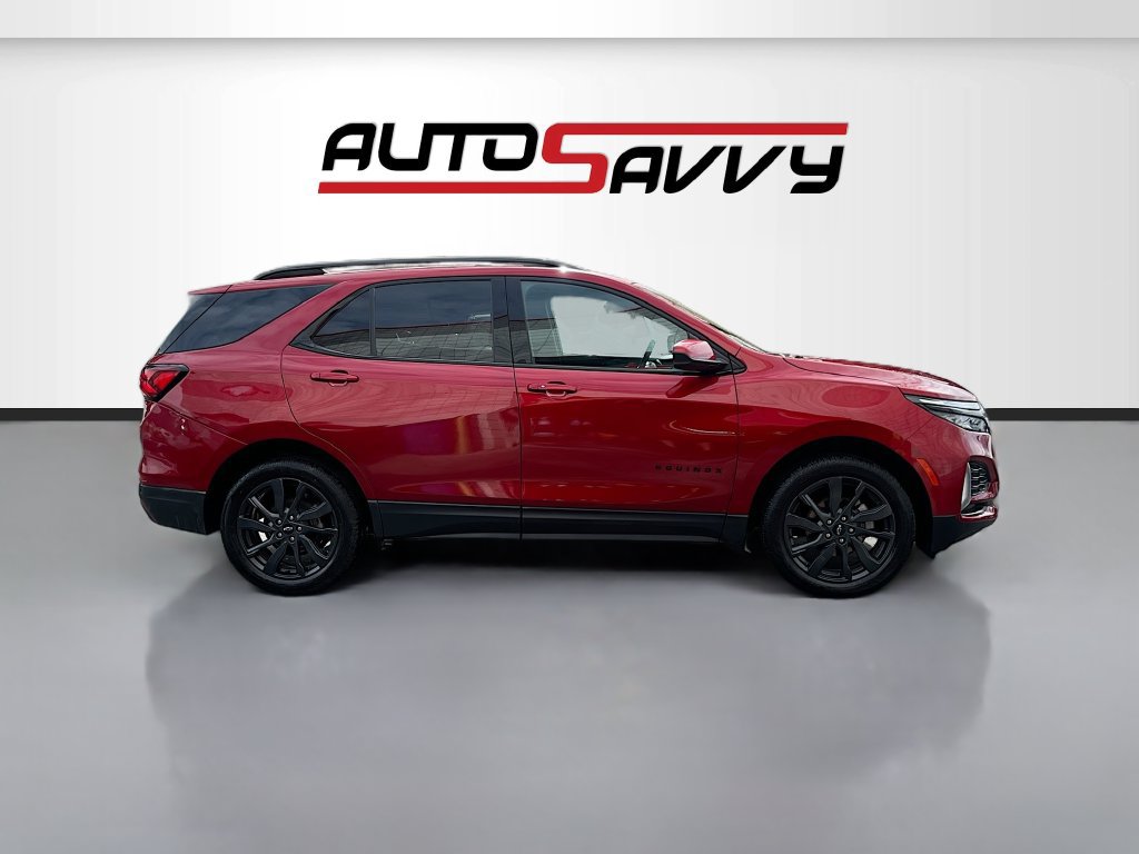 Used 2024 Chevrolet Equinox RS w/ LPO, Floor Liner Package AWD/4WD image 8