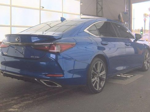 Used 2019 Lexus ES 350 F Sport w/ Accessory Package 2 FWD image 5