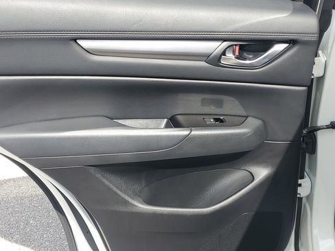 Used 2021 MAZDA CX-5 Touring image 14