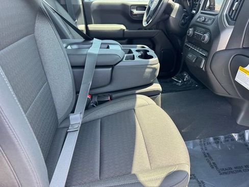 New 2026 Chevrolet Silverado 1500 Custom RWD image 7