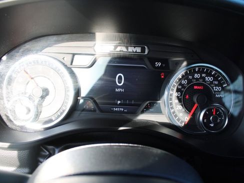 Used 2025 RAM 1500 Laramie image 25