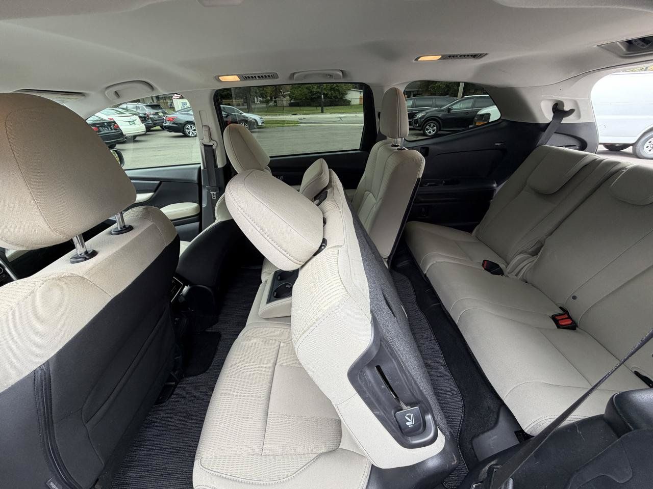 Used 2020 Subaru Ascent Premium w/ Convenience Package AWD/4WD image 34