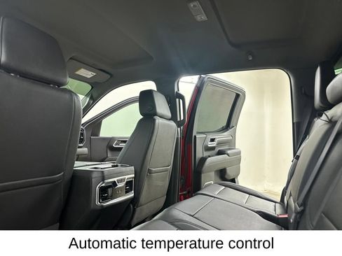 Used 2022 Chevrolet Silverado 1500 LTZ AWD/4WD image 33