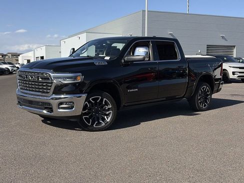 Used 2025 RAM 1500 Limited AWD/4WD image 3